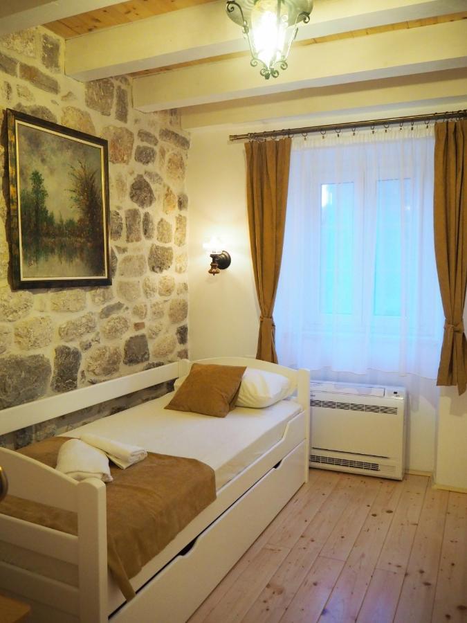 Romantic Stone House By The Sea **** Kotor Exterior photo